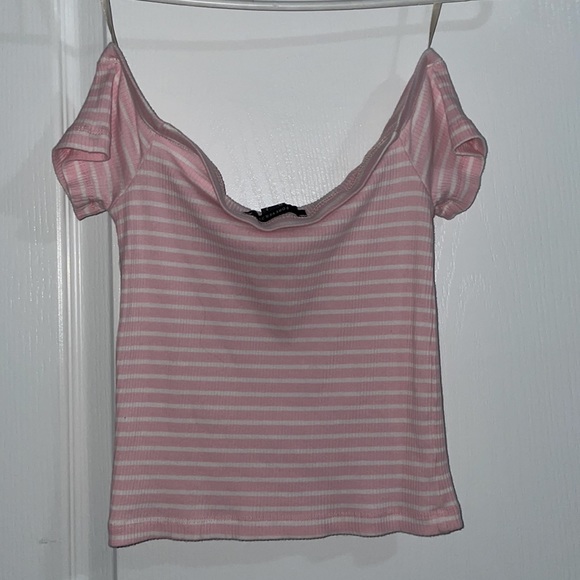 Off Shoulder Crop Top - Picture 2 of 2